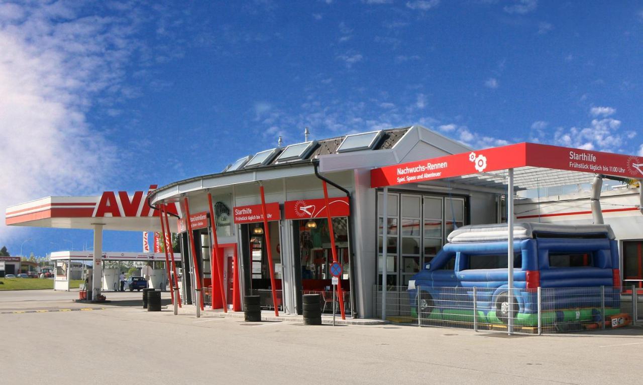 Fairsleep Avia Motel Gmuend Гмюнд Екстериор снимка